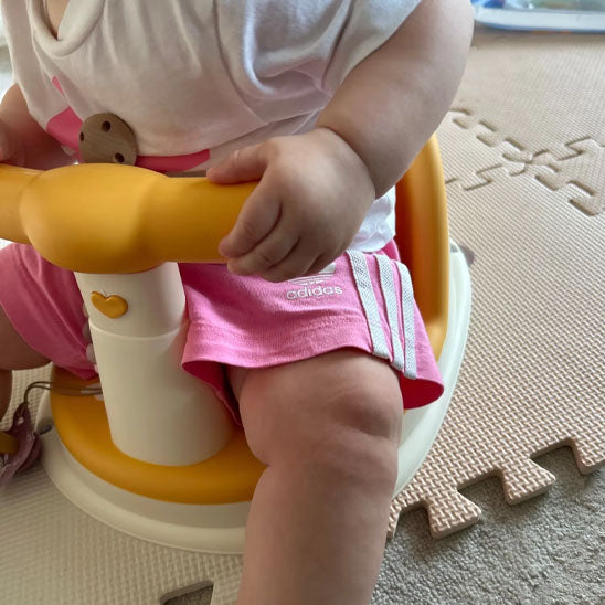 Siege_de_bebe_pour_le_bain_solide