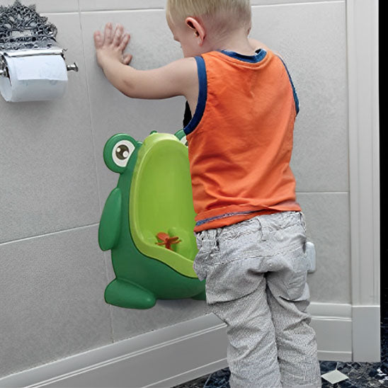 Toilette_enfant_urinoir_garcon