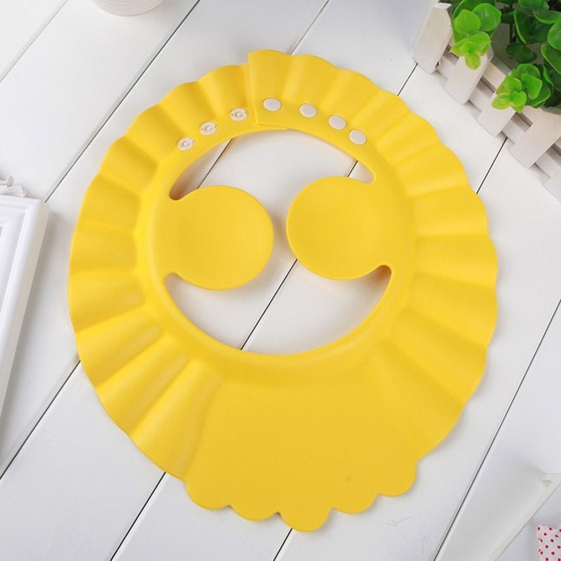 Visière chapeau pour douche bébé I ShampooCap™ - Boudchou de maman